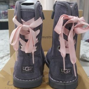 NEW UGG Australia T Corene Boots, size 9 Toddler